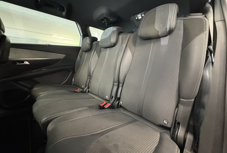 Peugeot 5008 GT LINE 1.2 130 CV BOITE AUTO - 50 000 km !!!!