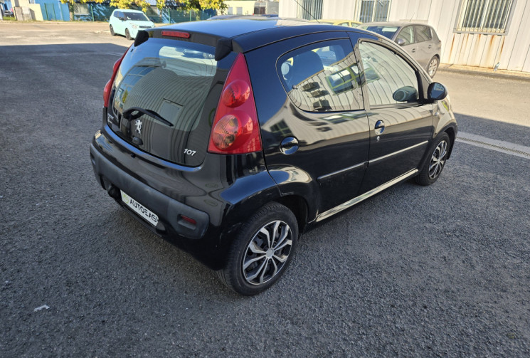 Peugeot 107 PHASE 2 1.0i - 12V URBAN MOVE * 1 ERE MAIN * EMBRAYAGE NEUF * ENTRETIEN A JOUR *