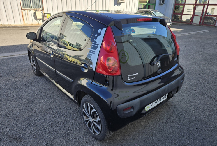 Peugeot 107 PHASE 2 1.0i - 12V URBAN MOVE * 1 ERE MAIN * EMBRAYAGE NEUF * ENTRETIEN A JOUR *