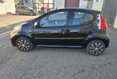 Peugeot 107 PHASE 2 1.0i - 12V URBAN MOVE * 1 ERE MAIN * EMBRAYAGE NEUF * ENTRETIEN A JOUR *