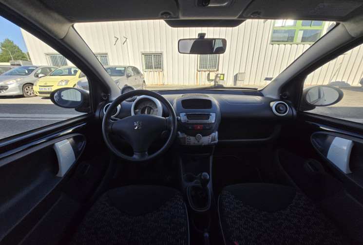 Peugeot 107 PHASE 2 1.0i - 12V URBAN MOVE * 1 ERE MAIN * EMBRAYAGE NEUF * ENTRETIEN A JOUR *