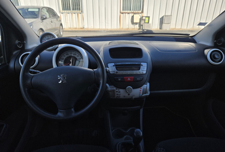 Peugeot 107 PHASE 2 1.0i - 12V URBAN MOVE * 1 ERE MAIN * EMBRAYAGE NEUF * ENTRETIEN A JOUR *