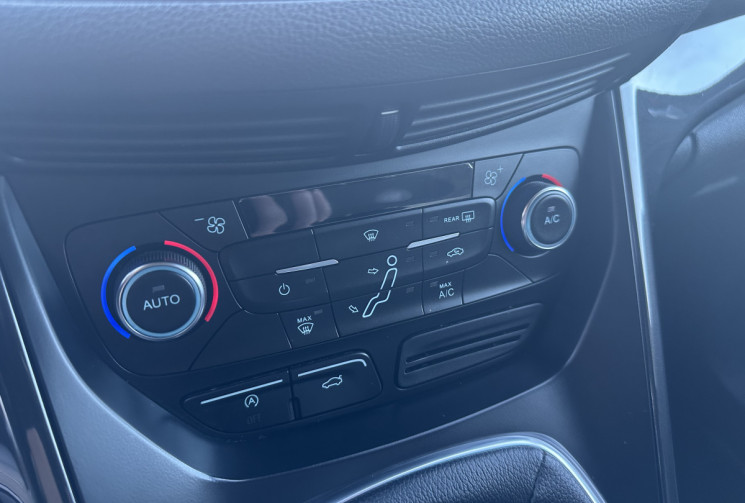 Ford C-MAX 1.5 TDCi S&S 120 TITANIUM