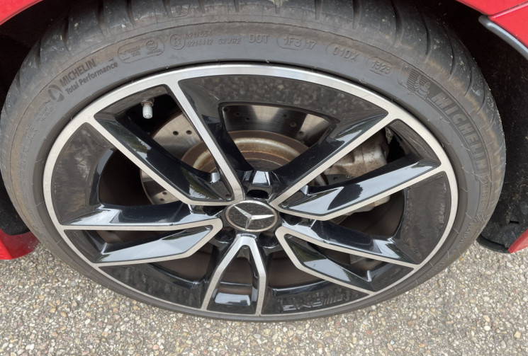 Mercedes Classe A 35 AMG 306 ch 4Matic/ Pack Aéro AMG/Sièges élec/Apple CarPlay/Toit pano/53000 km