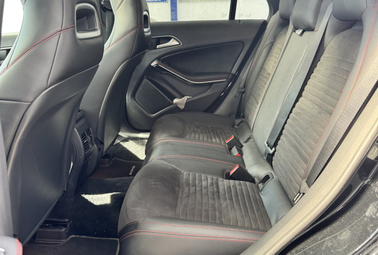 Mercedes CLA SHOOTING BRAKE 220d 177 Fascination 7G-DCT - Pack AMG line