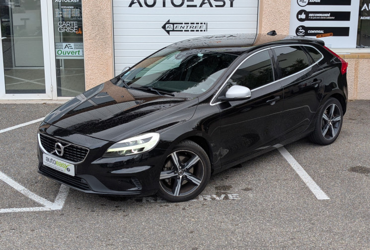 Volvo V40 T2 122 ch R-Design / Ethanol