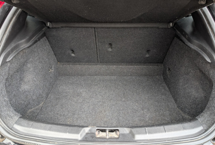 Volvo V40 T2 122 ch R-Design / Ethanol