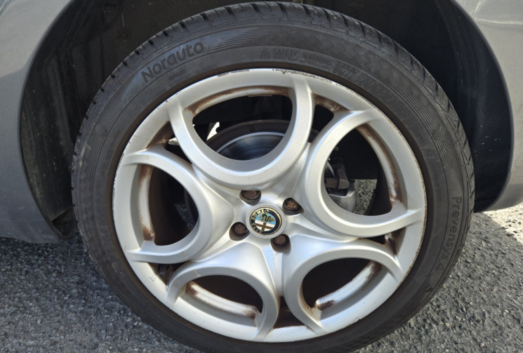Alfa Romeo MiTo 1.3 MJTD DPF 16V 90 cv EXCLUSIVE * FULL CUIR * CLIM AUTO * DNA *                    