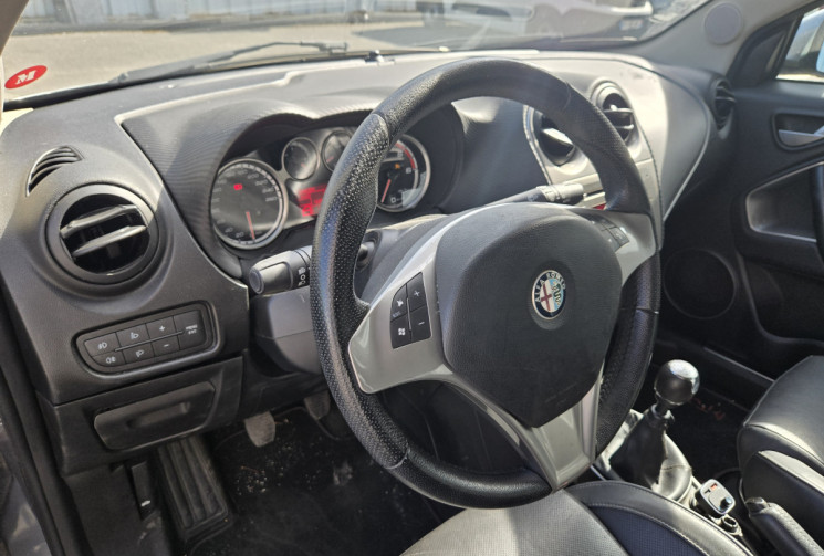 Alfa Romeo MiTo 1.3 MJTD DPF 16V 90 cv EXCLUSIVE * FULL CUIR * CLIM AUTO * DNA *                    