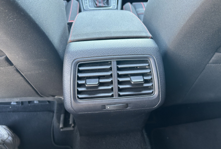 Volkswagen Golf 7.5 2.0 TFSi 245 Ch GTI Performance DSG7 * Toit ouvrant * Camera * Carplay