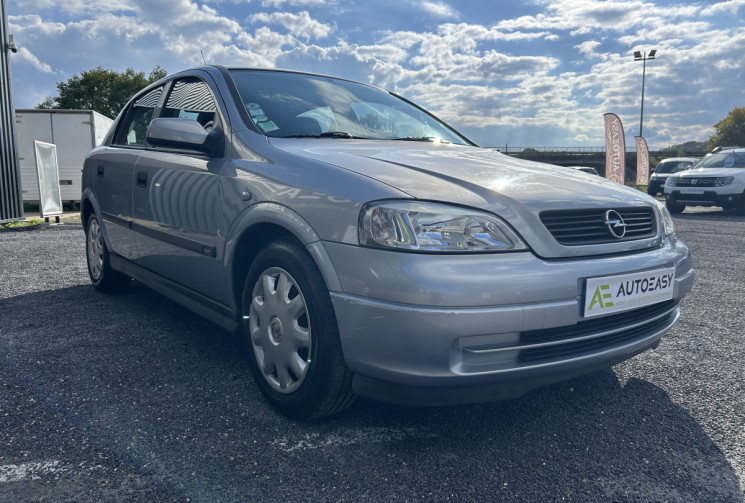 Opel Astra 1.6 100 CH CT OK RÉVISÉ ET GTIE 75000 KMS !!!!
