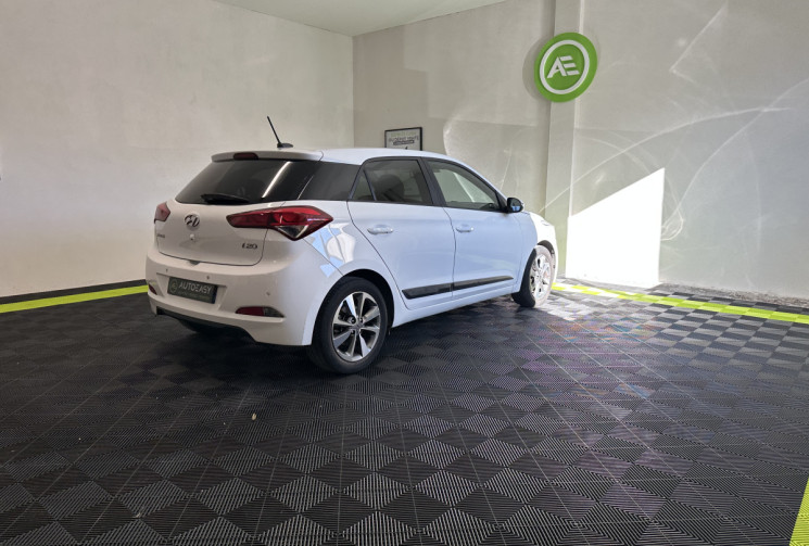 Hyundai I20 II 1.2 84 Creative + Caméra de recul