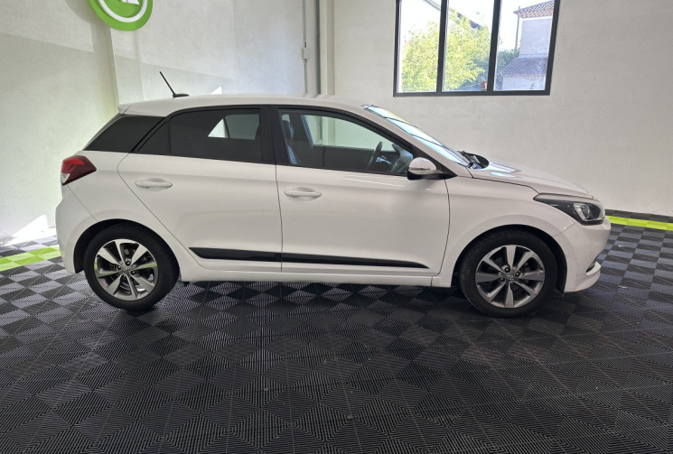 Hyundai I20 II 1.2 84 Creative + Caméra de recul