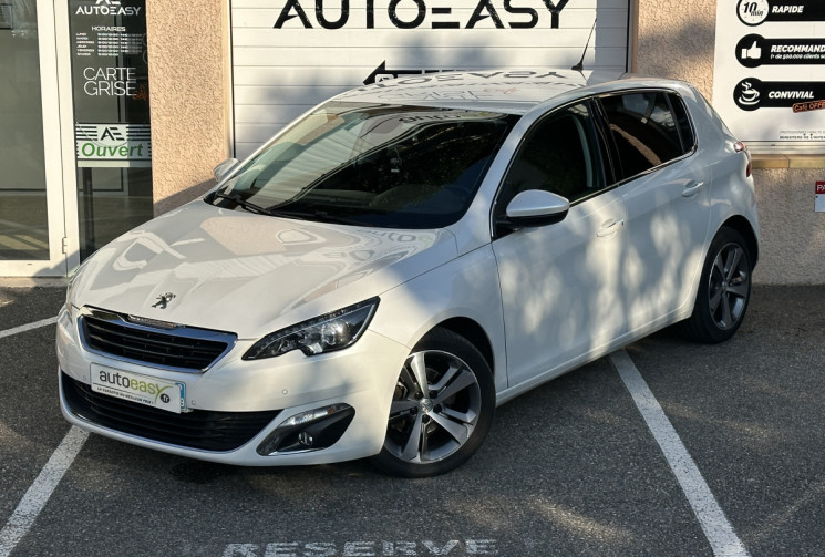 Peugeot 308 1.2 Puretech 130 ch Allure EAT6 5p / Courroie neuve chez Peugeot / Entretien à jour