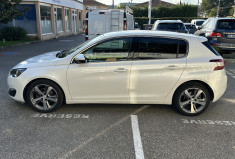 Peugeot 308 1.2 Puretech 130 ch Allure EAT6 5p / Courroie neuve chez Peugeot / Entretien à jour