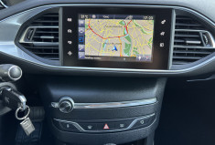 Peugeot 308 1.2 Puretech 130 ch Allure EAT6 5p / Courroie neuve chez Peugeot / Entretien à jour
