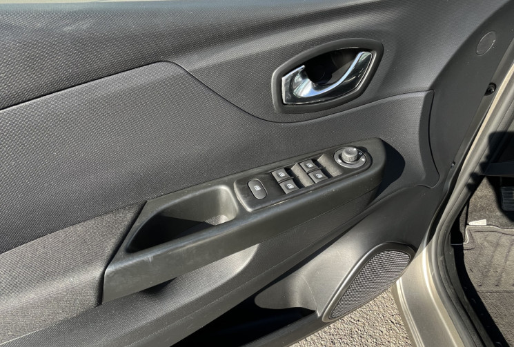 Renault Captur I 0.9 TCe eco2 S&S 90 cv