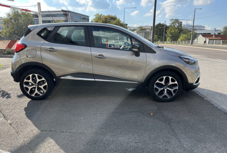 Renault Captur I 0.9 TCe eco2 S&S 90 cv
