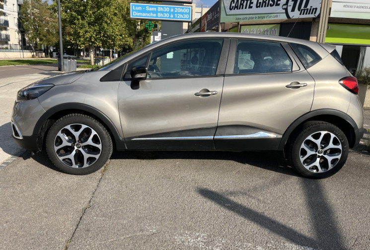 Renault Captur I 0.9 TCe eco2 S&S 90 cv