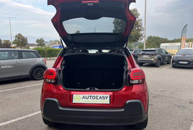 Citroën C3 1.2 PureTech 110 SHINE BVM6  Courroie OK 