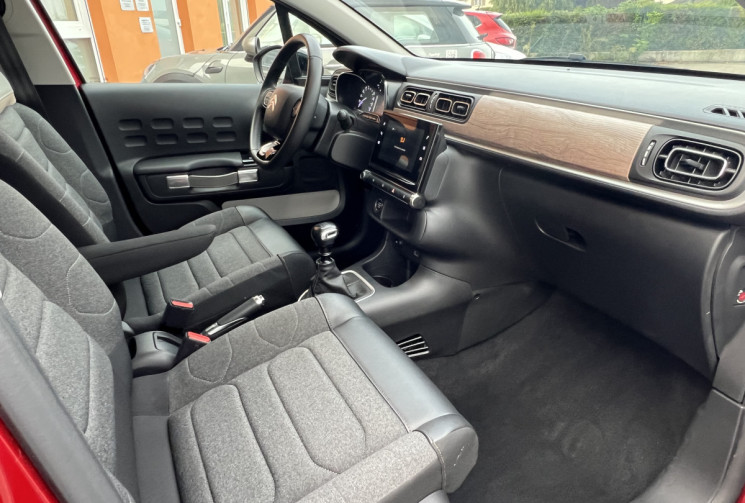 Citroën C3 1.2 PureTech 110 SHINE BVM6  Courroie OK 