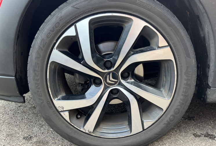 Citroën C3 1.2 PureTech 110 SHINE BVM6  Courroie OK 