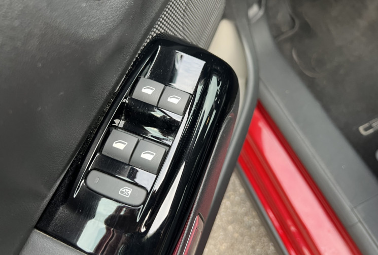 Citroën C3 1.2 PureTech 110 SHINE BVM6  Courroie OK 