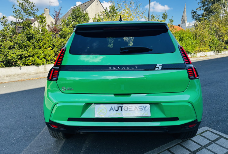 Renault 5 E-Tech Electrique 150 ch autonomie confort Techno