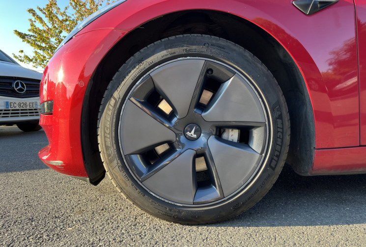 Tesla Model 3 Standard Range Plus RWD