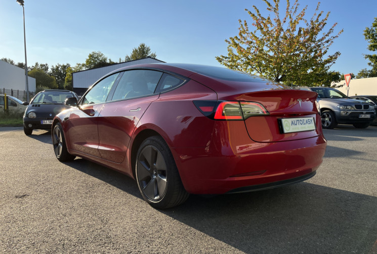 Tesla Model 3 Standard Range Plus RWD