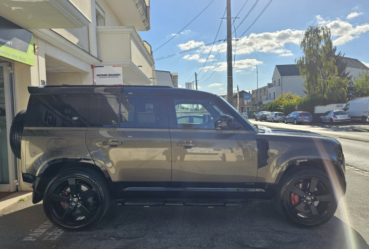 Land-Rover Defender 110 2.0 P400e X-Dynamic X 6 PLACES  LEASING POSSIBLE 