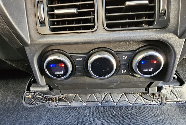 Land-Rover Defender 110 2.0 P400e X-Dynamic X 6 PLACES 