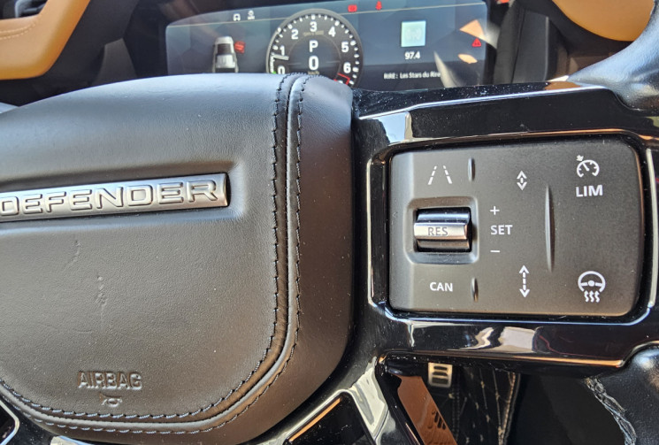 Land-Rover Defender 110 2.0 P400e X-Dynamic X 6 PLACES  LEASING POSSIBLE 