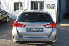 Toyota AURIS SW  (2) 124 D-4D Dynamic