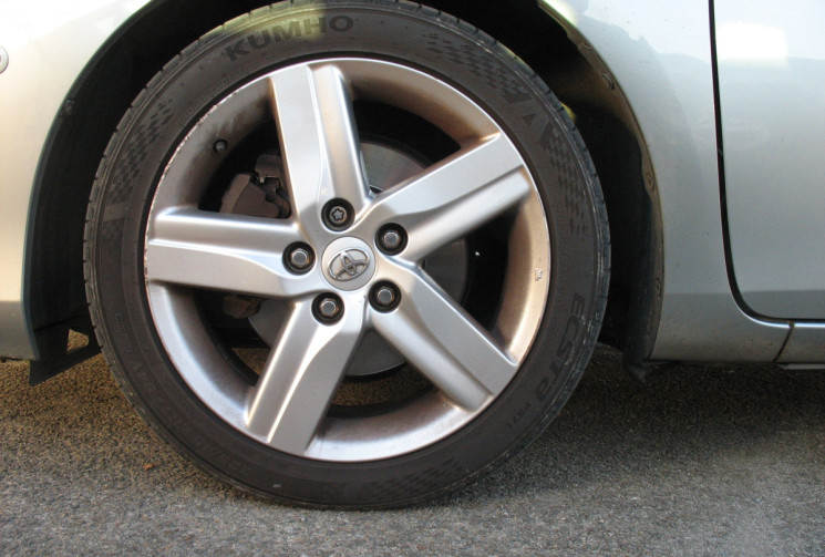 Toyota AURIS SW  (2) 124 D-4D Dynamic