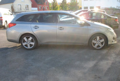 Toyota AURIS SW  (2) 124 D-4D Dynamic