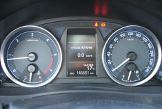 Toyota AURIS SW  (2) 124 D-4D Dynamic