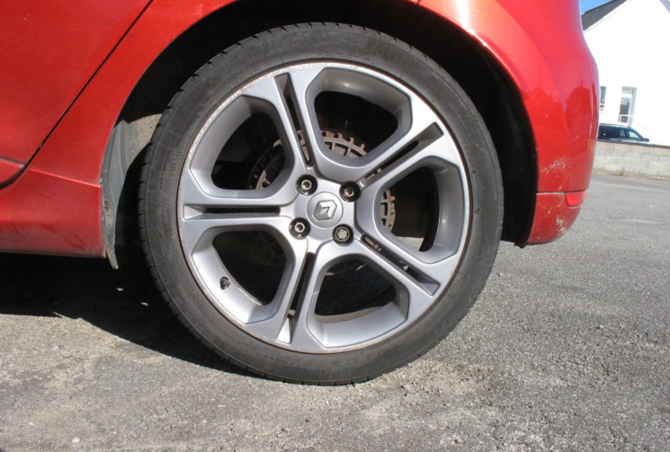 Renault Clio IV GT LINE 1.2 TCE 120 BOITE AUTOMATIQUE