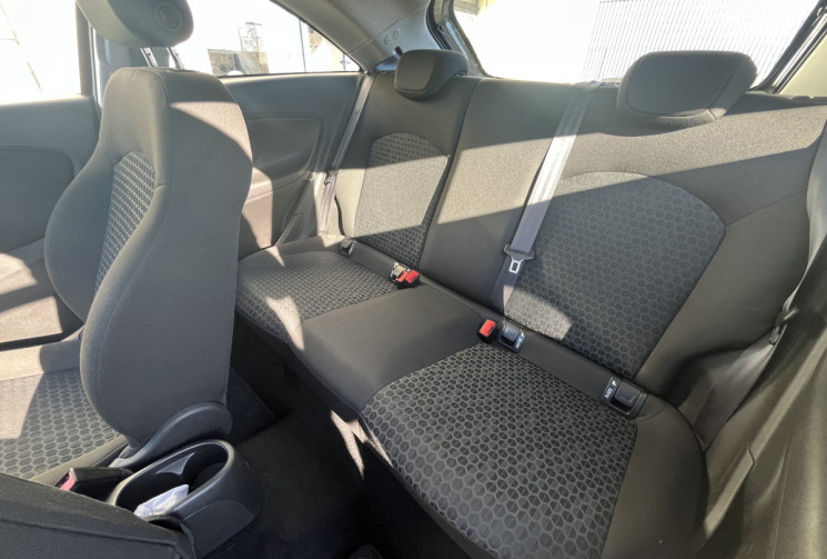 Opel Corsa 1.4 Turbo 100ch Play Start/Stop 3p  Carplay / Android Auto