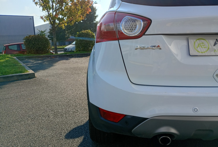 Ford Kuga 2.0 TDCi 140 cv - TITANIUM