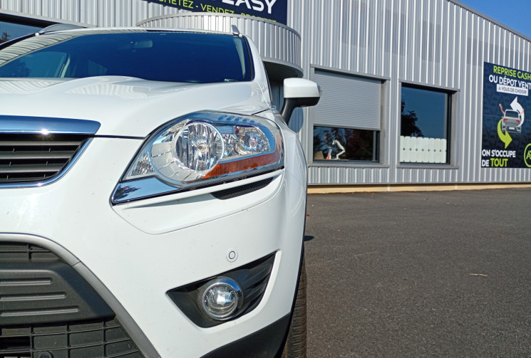 Ford Kuga 2.0 TDCi 140 cv - TITANIUM