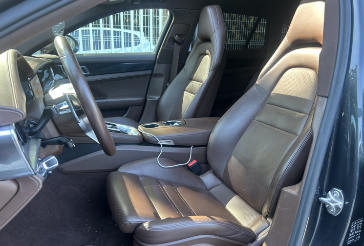 Porsche Panamera II (971) Sport Turismo 2.9 DFi V6 462 Plug in Hybrid PDK8 330 Entretien Porsche