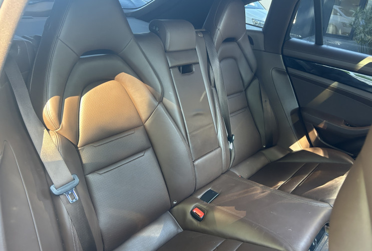 Porsche Panamera II (971) Sport Turismo 2.9 DFi V6 462 Plug in Hybrid PDK8 330 Entretien Porsche