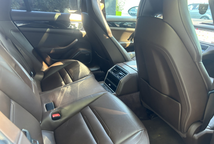 Porsche Panamera II (971) Sport Turismo 2.9 DFi V6 462 Plug in Hybrid PDK8 330 Entretien Porsche