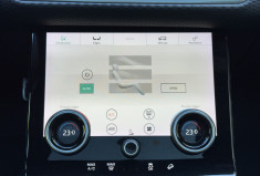 Land-Rover Range Rover Velar D240 HSE R-Dynamic / Toit pano ouvrant / Carplay / Entretien à jour 