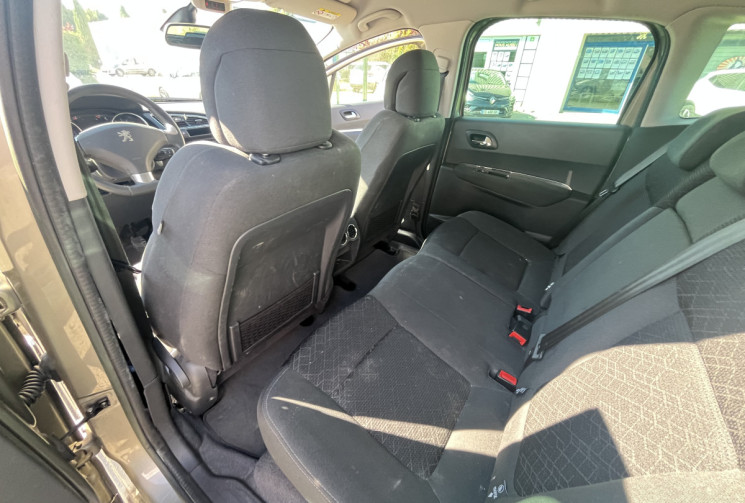 Peugeot 3008 1.6 HDi115 Allure