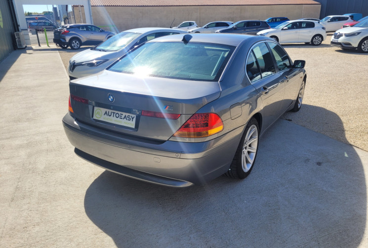 BMW SERIE 7 735 IA INDIVIDUAL MARINE