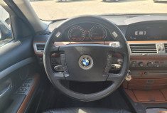 BMW SERIE 7 735 IA INDIVIDUAL MARINE