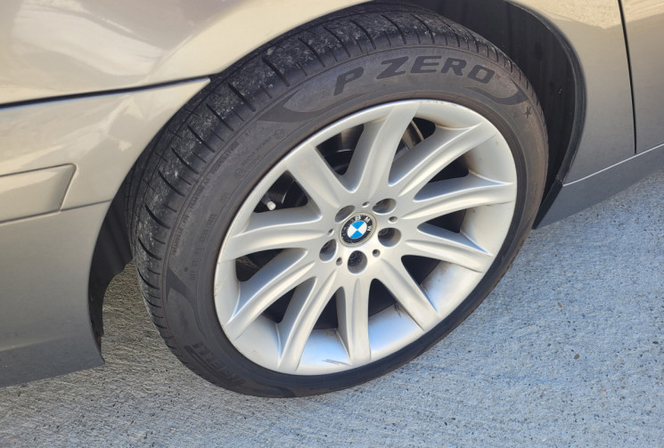 BMW SERIE 7 735 IA INDIVIDUAL MARINE
