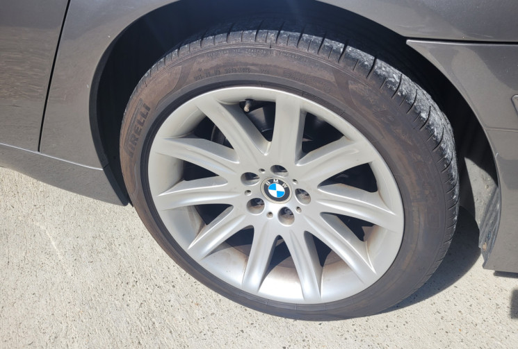 BMW SERIE 7 735 IA INDIVIDUAL MARINE